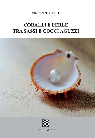 Copertina di Coralli e perle tra sassi e cocci aguzzi